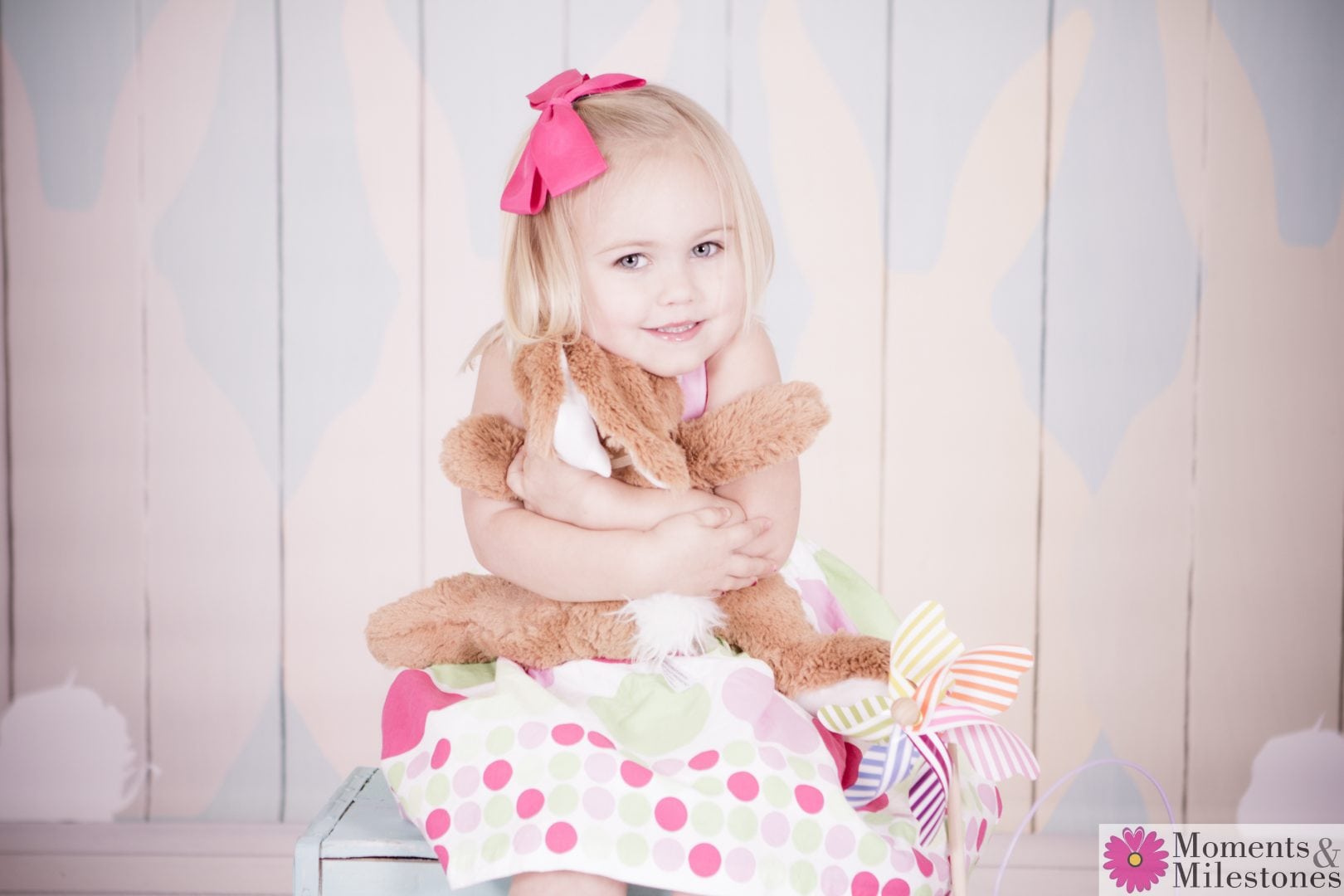 Easter Mini-Sessions at The Studio!